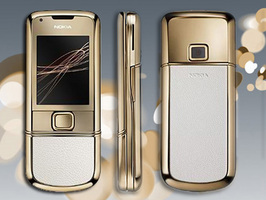 Nokia 8800 con baño de oro de 18 kilates Nokia 8800 con baño de oro de 18 kilates