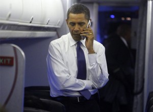 Obama lucha hasta el final por mantener a su lado la BlackBerry 