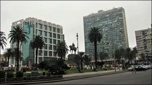 Después de 46 años terminan edificio en Montevideo Uruguay Después de 46 años terminan edificio en Montevideo Uruguay