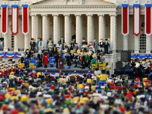 Muchos objetos con Lego