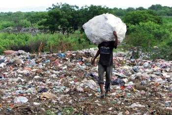 Prohibidas las bolsas de plástico en México