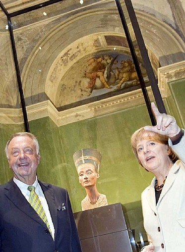 Nefertiti podría regresar a Egipto Nefertiti podría regresar a Egipto