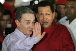 Uribe llamó cobarde a Chávez Uribe llamó cobarde a Chávez
