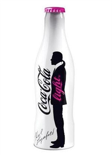 Lagerfeld un ícono de la moda en la Coca-Cola light
