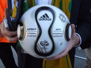 El diseño del balón del Mudial de Sudáfrica no convence