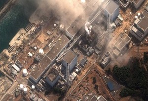 japon_fukushima_planta_nuclear_explosion_2011 Héroes anónimos luchan por enfriar los reactores nucleares en Fukushima