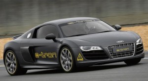 El super deportivo R8 e-tron de Audi con sonido amplificado como medida de seguridad